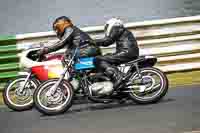 Vintage-motorcycle-club;eventdigitalimages;mallory-park;mallory-park-trackday-photographs;no-limits-trackdays;peter-wileman-photography;trackday-digital-images;trackday-photos;vmcc-festival-1000-bikes-photographs